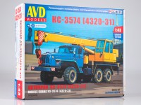 Сборная модель 1:43 Автокран КС-3574 (4320-31) на шасси полноприводного автомобиля 6х6 -5557-31 из Миасса (AVD Models)